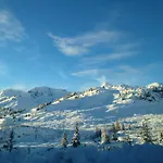 Alpenland Hotel 4*