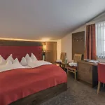 Hotel Alpenland 4*
