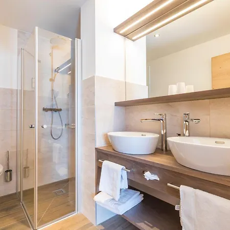 Alpenland Hotell