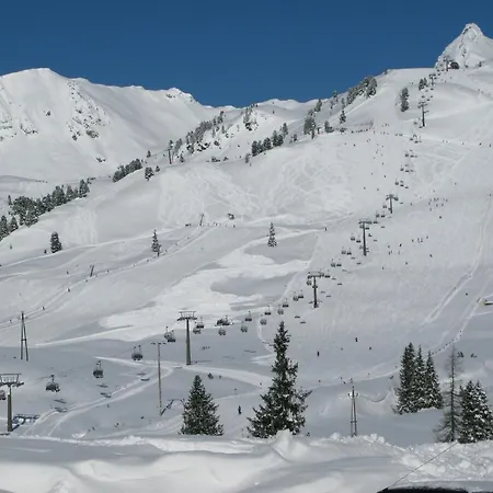 阿尔盆兰德酒店 4* 上陶恩