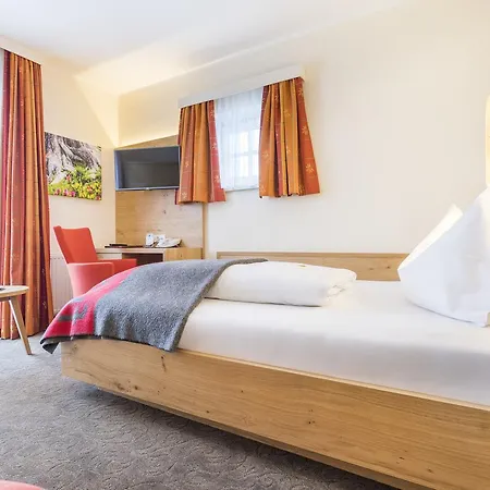 阿尔盆兰德酒店 上陶恩