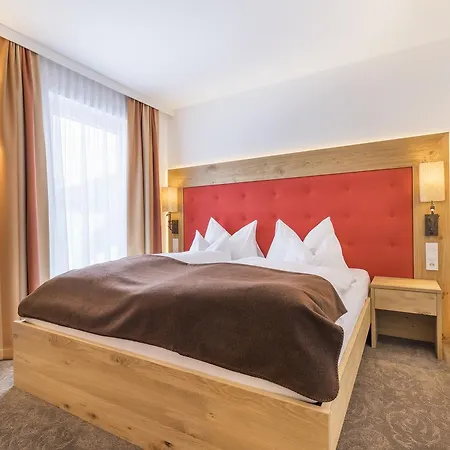 阿尔盆兰德酒店 上陶恩